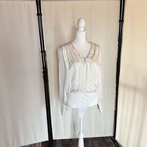 Quince beautiful silk ivory bodysuit